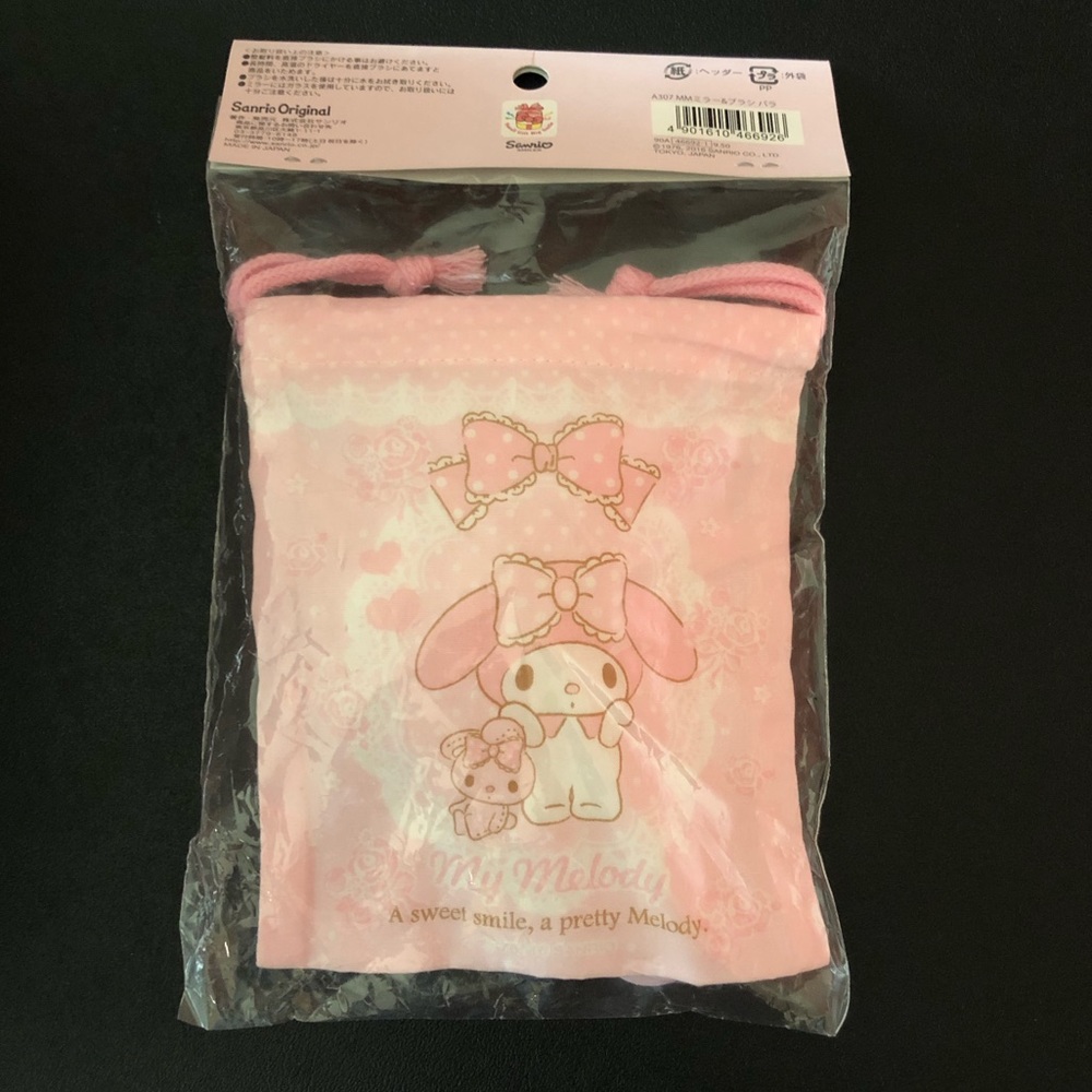My Melody Mini Brush & Mirror Set